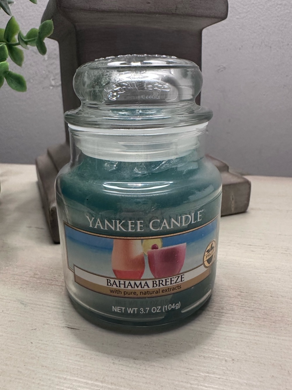 Yankee Candle Bahama Breeze Small Jar Candle - Teal Blue